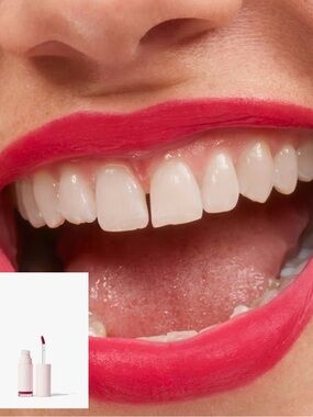 Glossier Lip Crème in Flip Color - NIB 👄👄